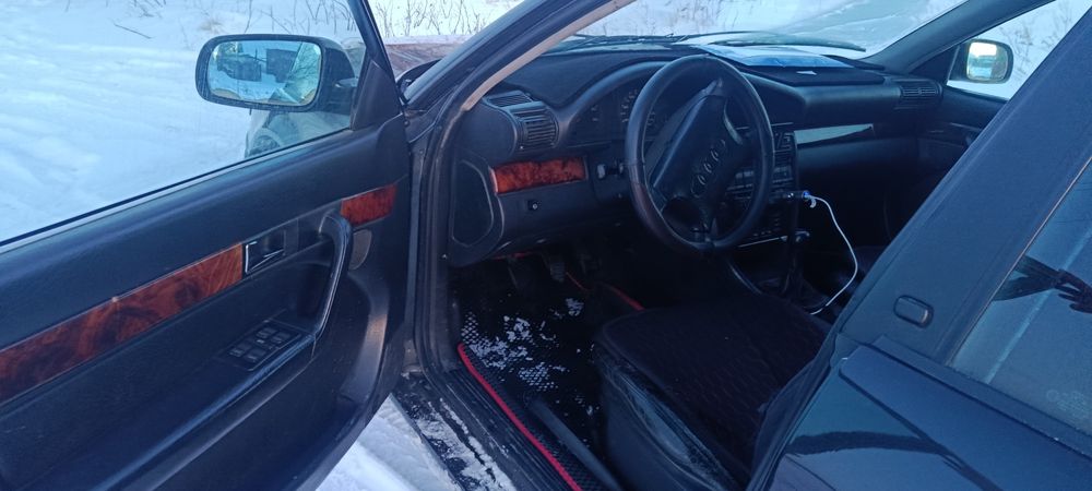 Продам Ауди 100 с4 полный привод.