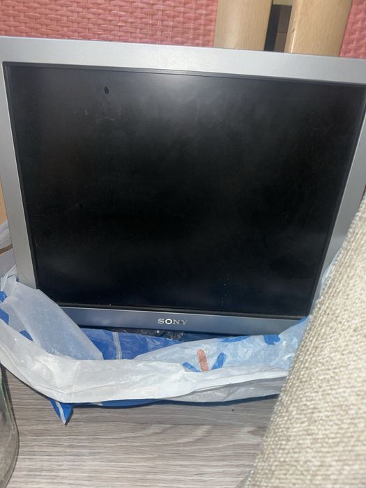 Монитор Sony белый