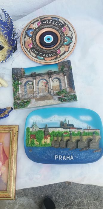 Продам сувениры разные.
