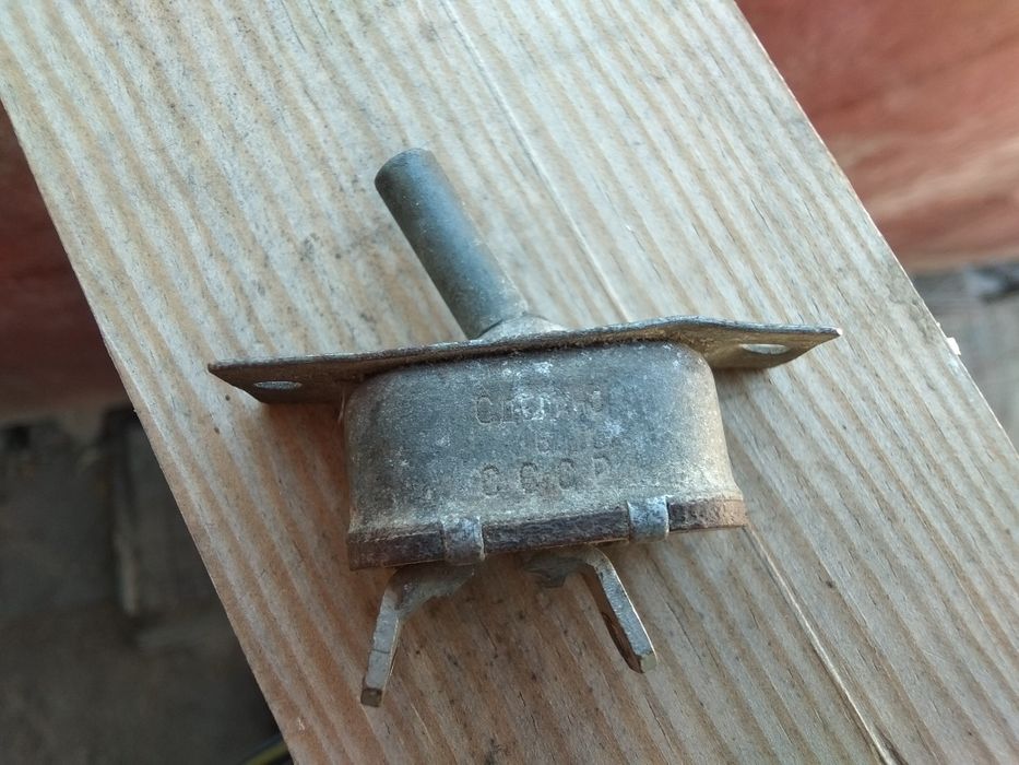 Продам тумблера.