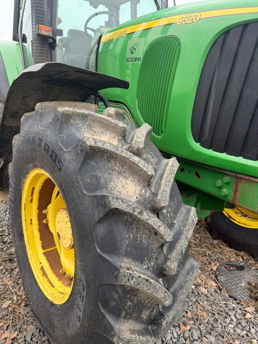 Tractor John Deere6520