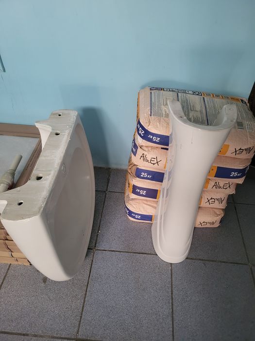 Раквина б/у. для ванной комнаты