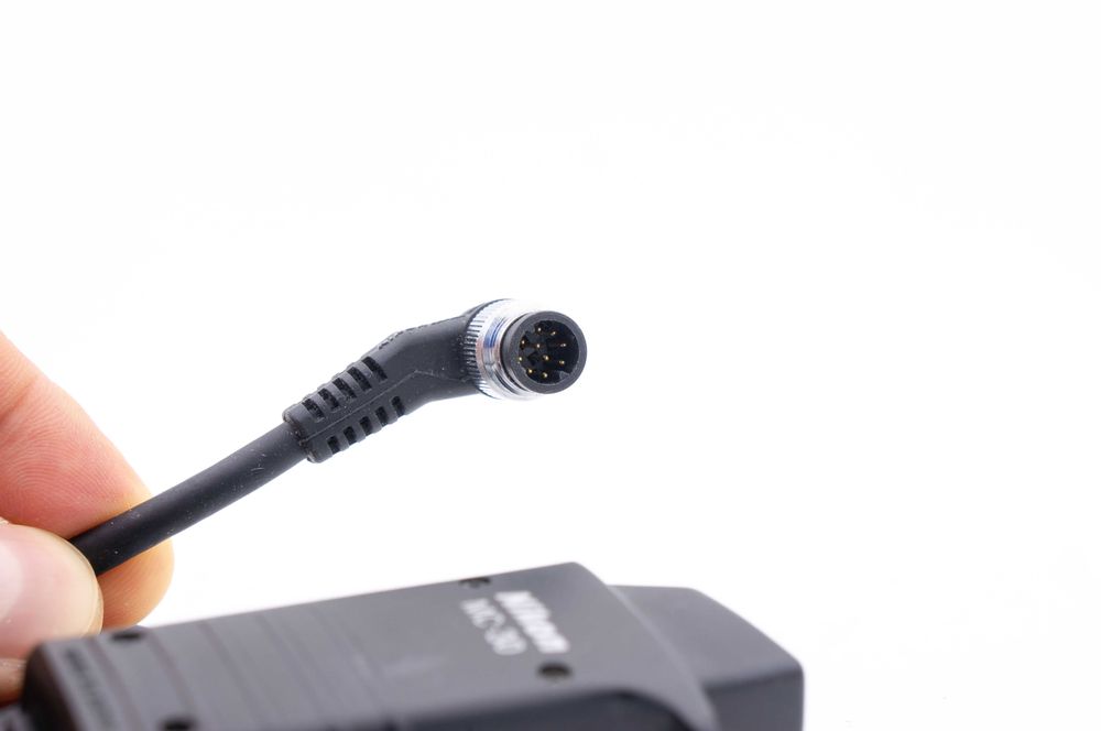 Cablu declansare Nikon MC 30 pt aparatele Nikon cu 10 pini