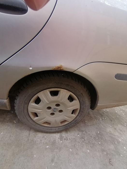 Fiat albea star, 2005, 122.800 km, în stare buna de funcționare