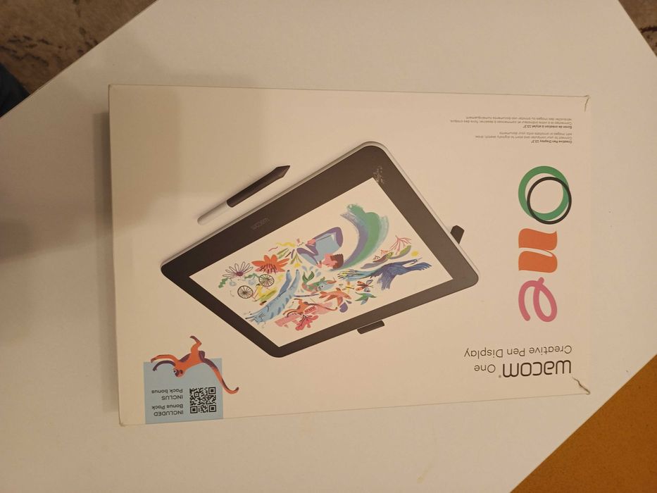 Wacom one 13" Creative Pen display 2022 таблет за рисуване
