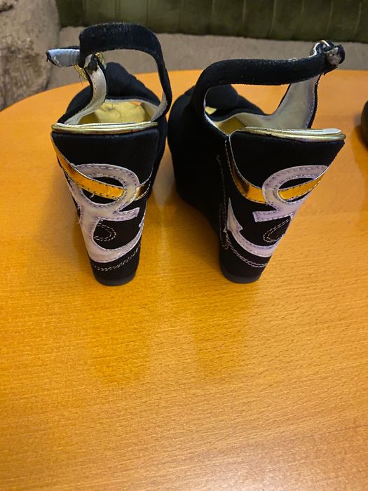 Дамски стилни обувки платформа