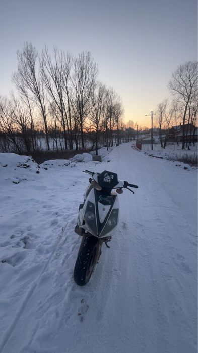 Vand scuter 80cc 2T