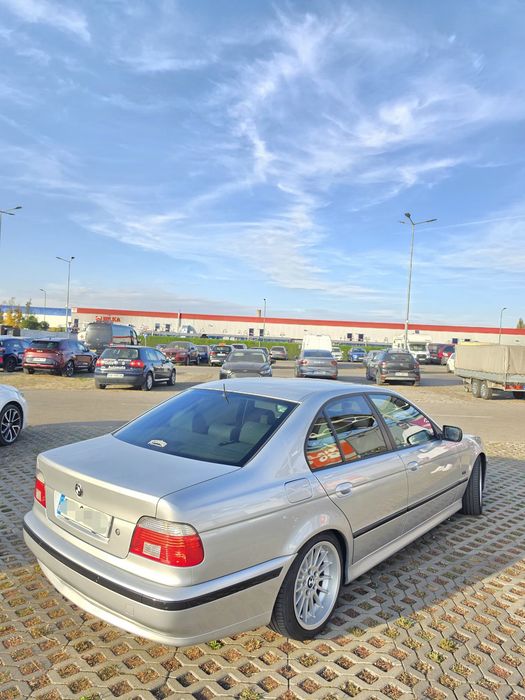 BMW Seria 5 2001 — imagine 2