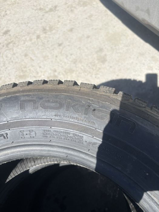 235/55/19 Michelin зимние шипы б/у