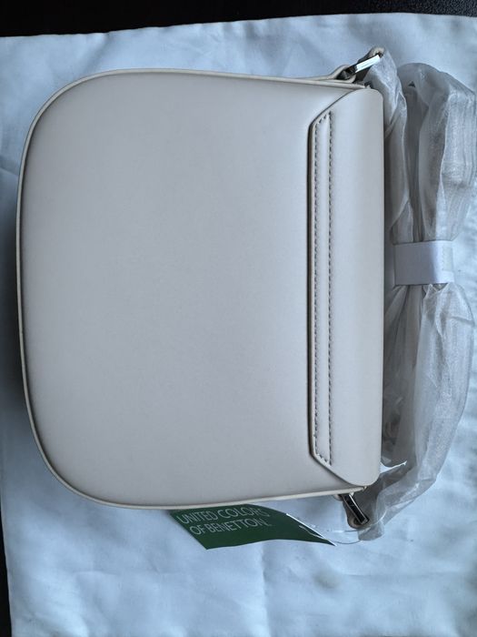 Нова чанта Benetton