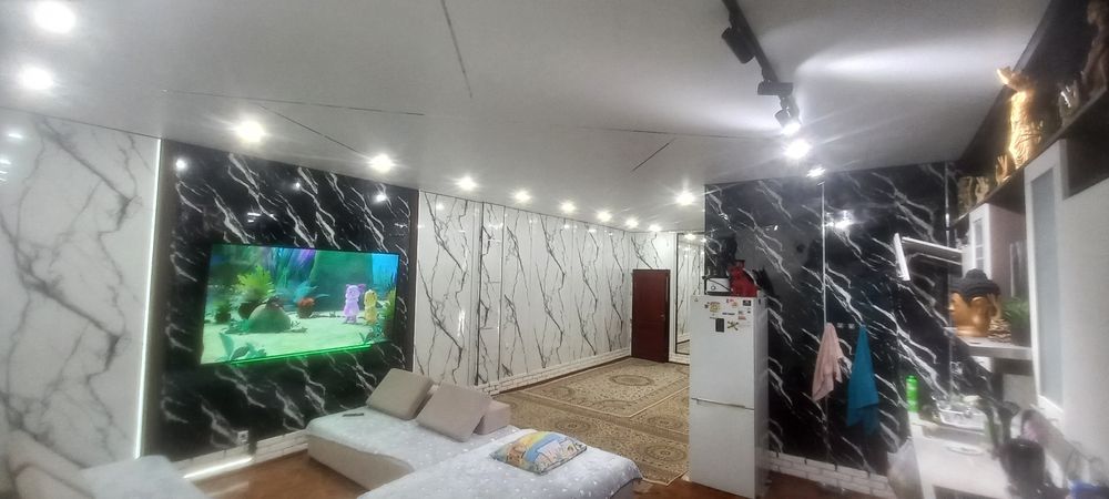 Продам 2-ком квартиру Кунаева 12/2
