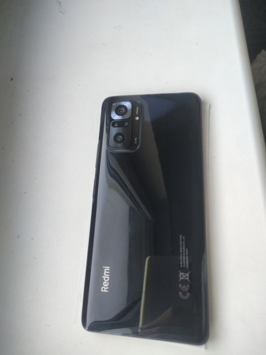 Продам смартфон редми нот 10 про