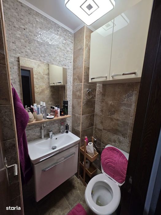 Apartament ci 3 camere decomandate