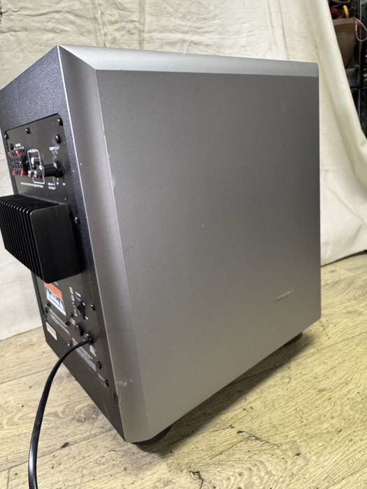 JBL SUB-140 8” bass