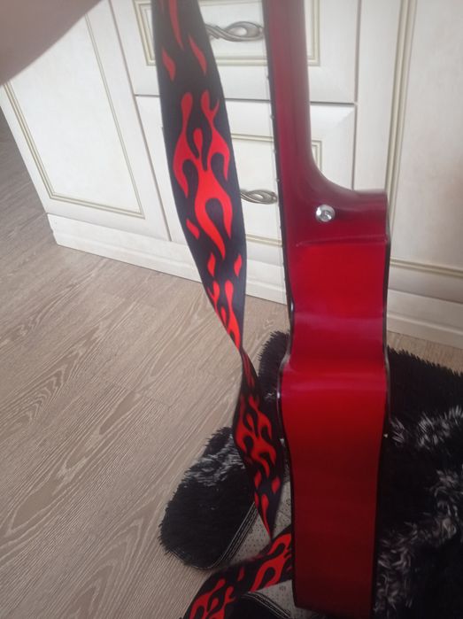 Гитара акустическая