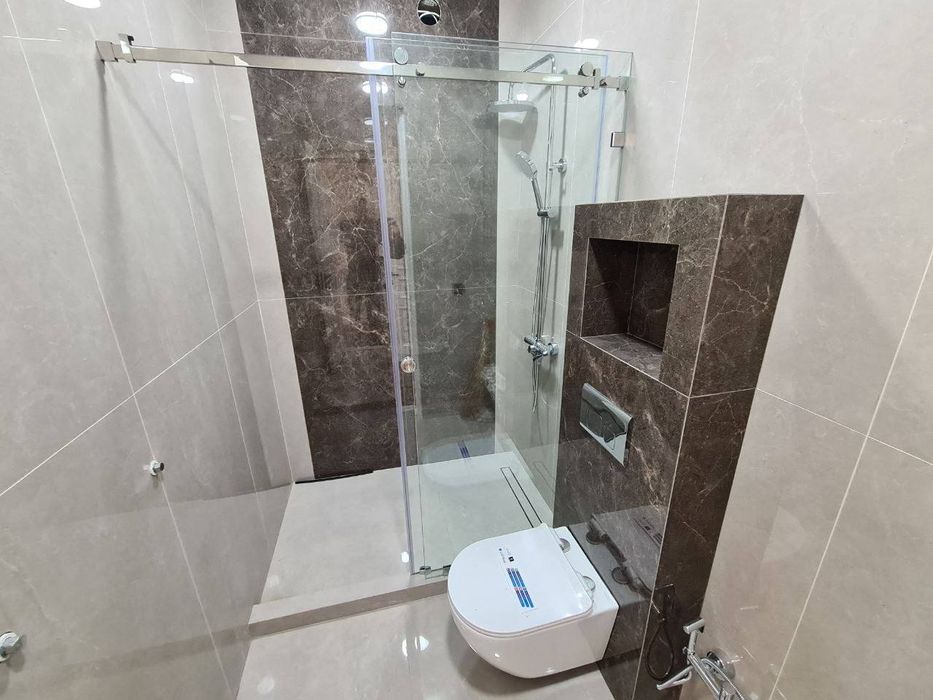 Продам евро дом Мирзо-Улугбекский районе Карасу 3 сотки 3 уровня 360м2