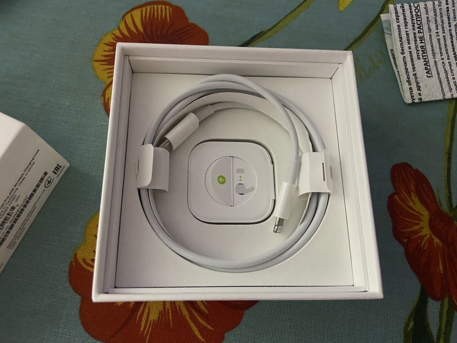 Airpods Pro + чехол