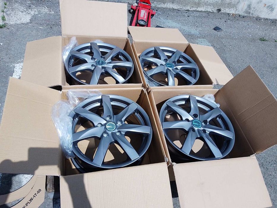 17 цола 5 х 120 мм БМВ / МИНИ - НОВИ