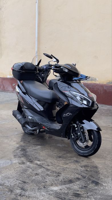 Mustang 125cc skuter