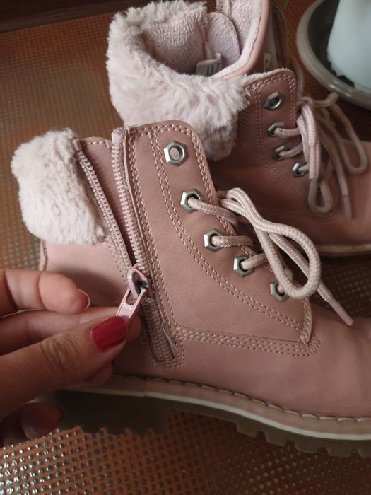 Боти   за момиче