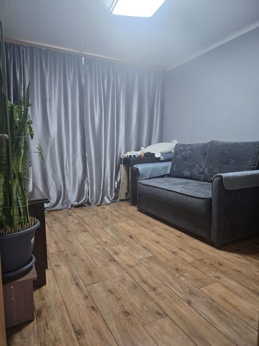 Продам квартиру 3-х комнатная