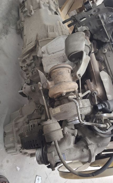 Продам двигатель на Мерседес спринтер 651 с навесным