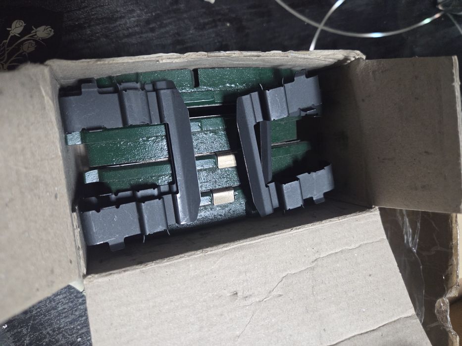 Set placute originale fata si spate pentru hyundai  si kia