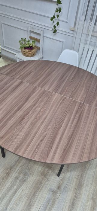 Стол круглый обеденный