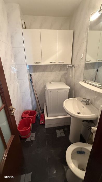 Apartament 4 camere mobilat, calea călărașilor