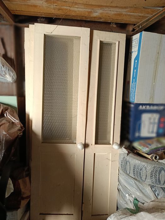 Продам межкомнатные двери