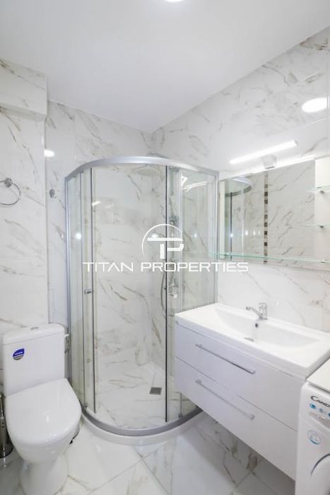 Тристаен апартамент, под наем, Център