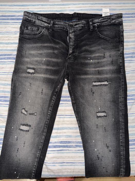 Дълго дънки на Dsquared2. Ново дънки на Дисклард