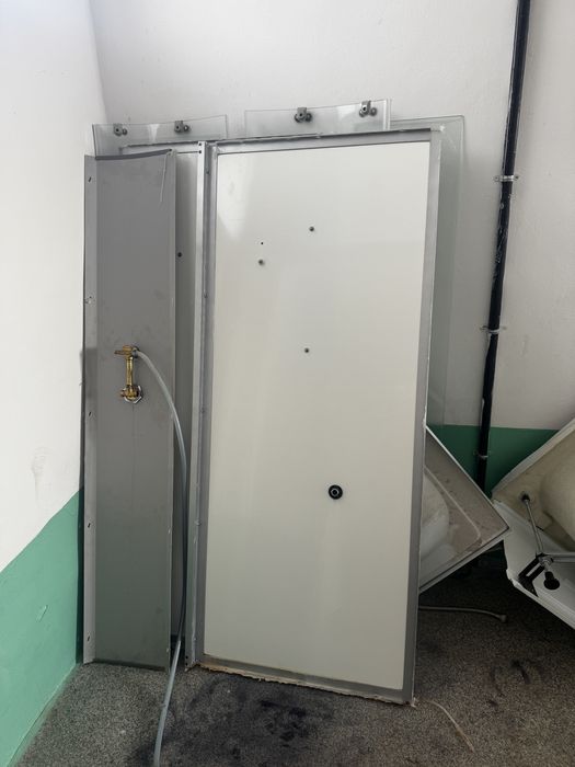 Отдам даром душевую кабину