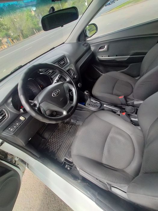 Транспорт легковой