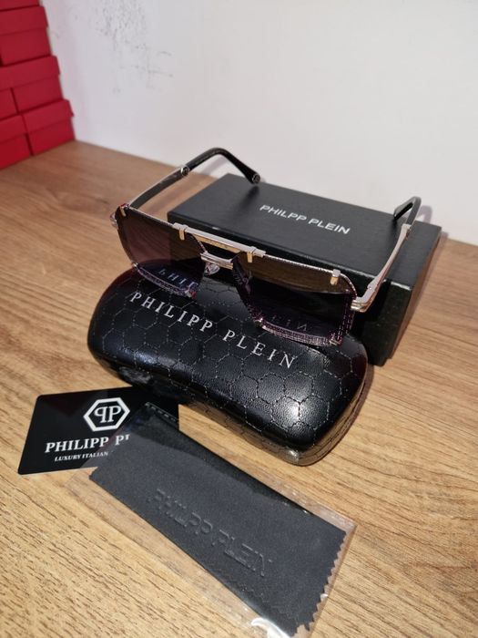 Ochelarii Philipp Plein