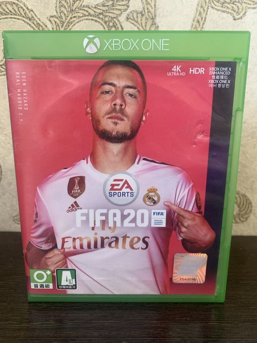 Диск с игрой FIFA20 для XBOX ONE