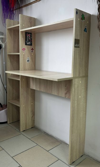 Стол-стеллаж письменный