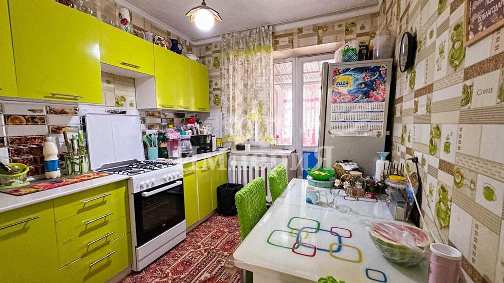 Продам 3 ком кв Алишер Империя