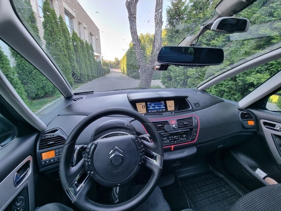 CITROËN C4 Grand Picasso 2010 — imagine 4