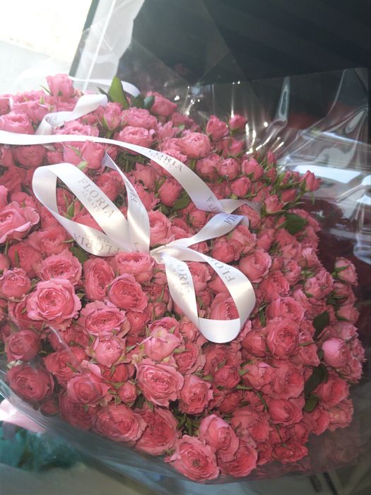 Букет из кустовых роз, купили сегодня