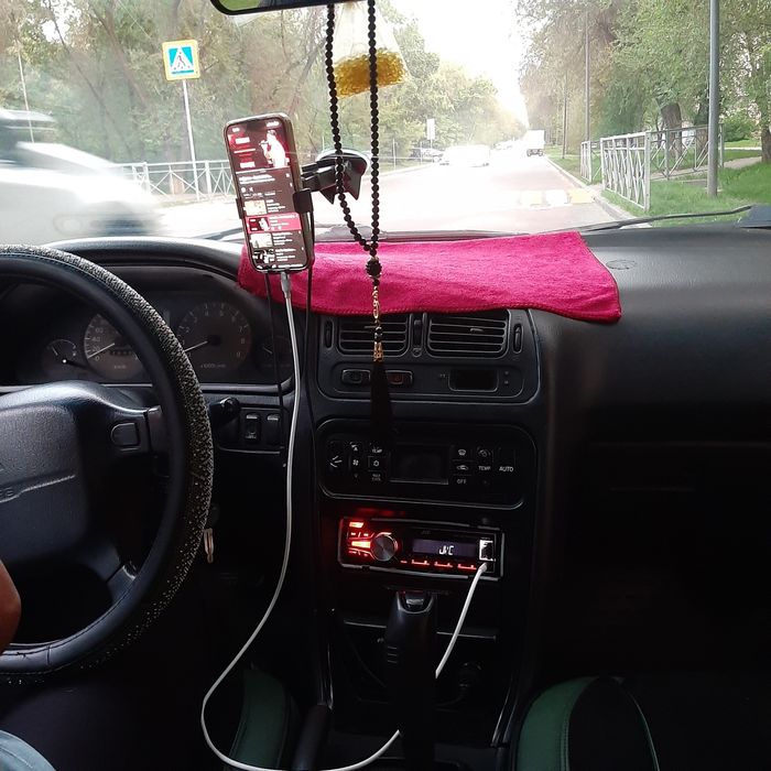 Галант Дутый 1993год