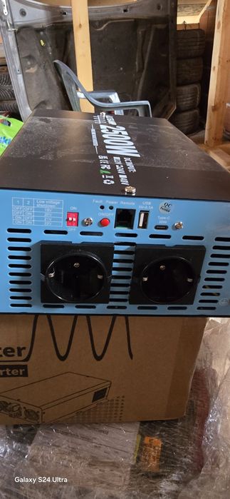 Инвертор 2500 W чиста синусоида