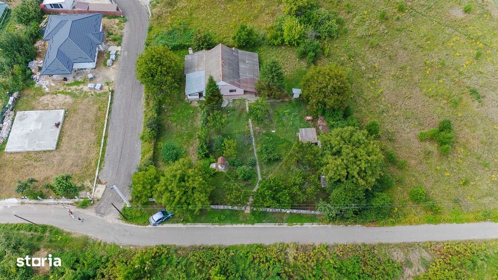 Casă bătrânească si teren 1484 mp in Lunca Cetăţuii