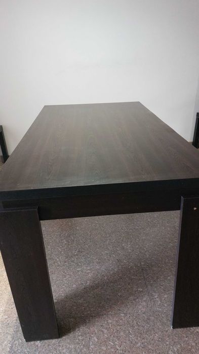 Трапезна.    маса