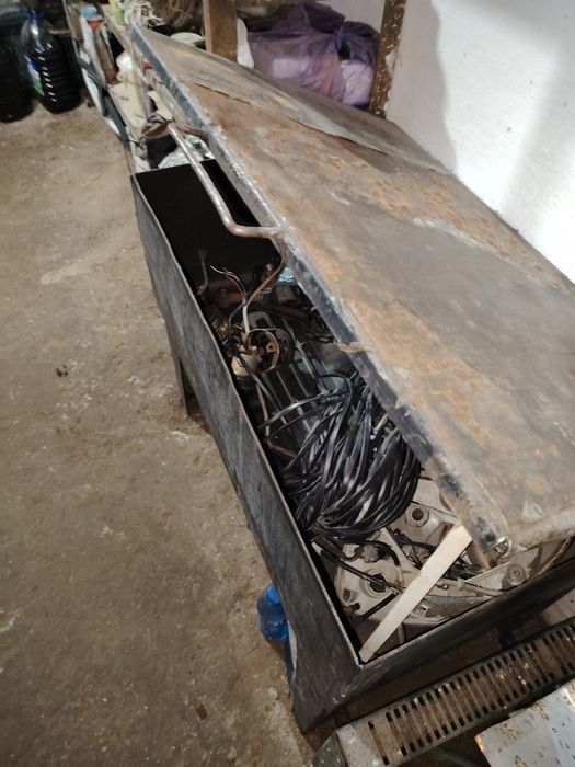 Бак для мойки автозапчастей