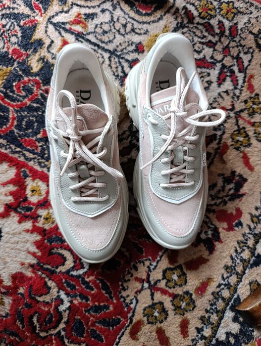 Маратонки Daris 36 номер.Носени 2 пъти без забележки.