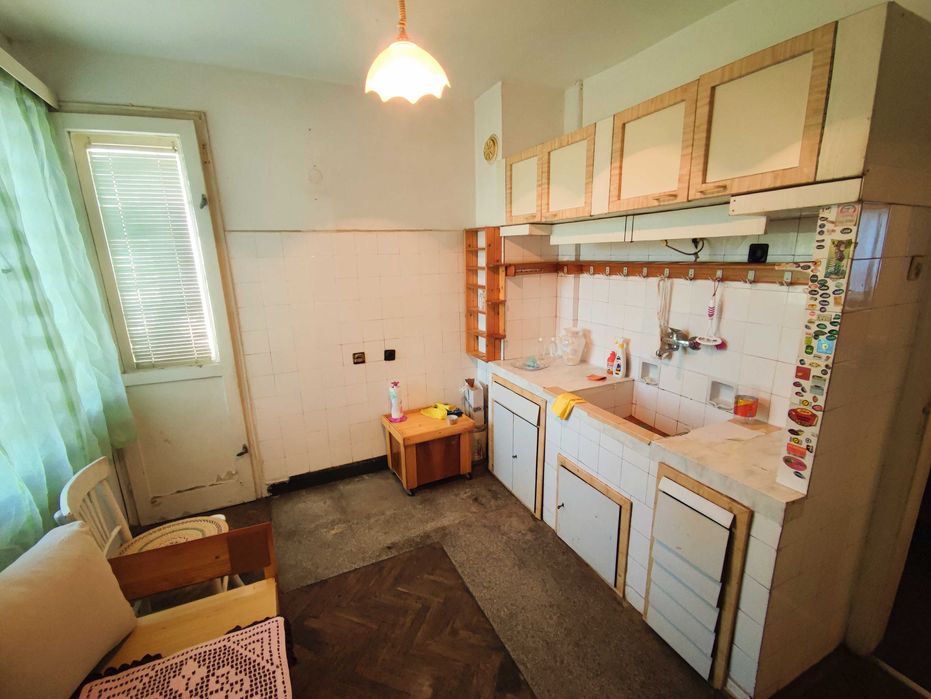 Дава се под наем Тристаен апартамент в Хасково, Дружба 1 - 88 кв.м за 178.5 € - Снимка #5