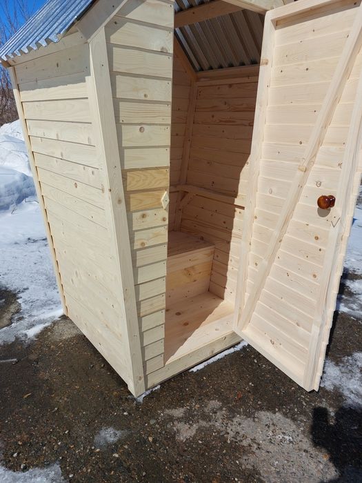 Туалеты уличные.