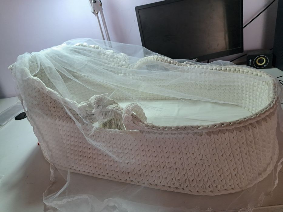 Chaqaloq uchun savatcha (новорождённых корзинка)