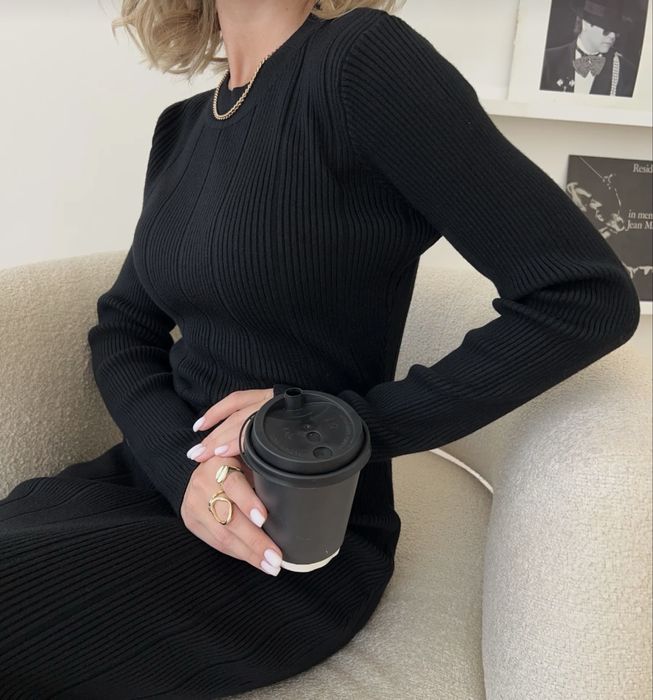 Платье вязаное лапша